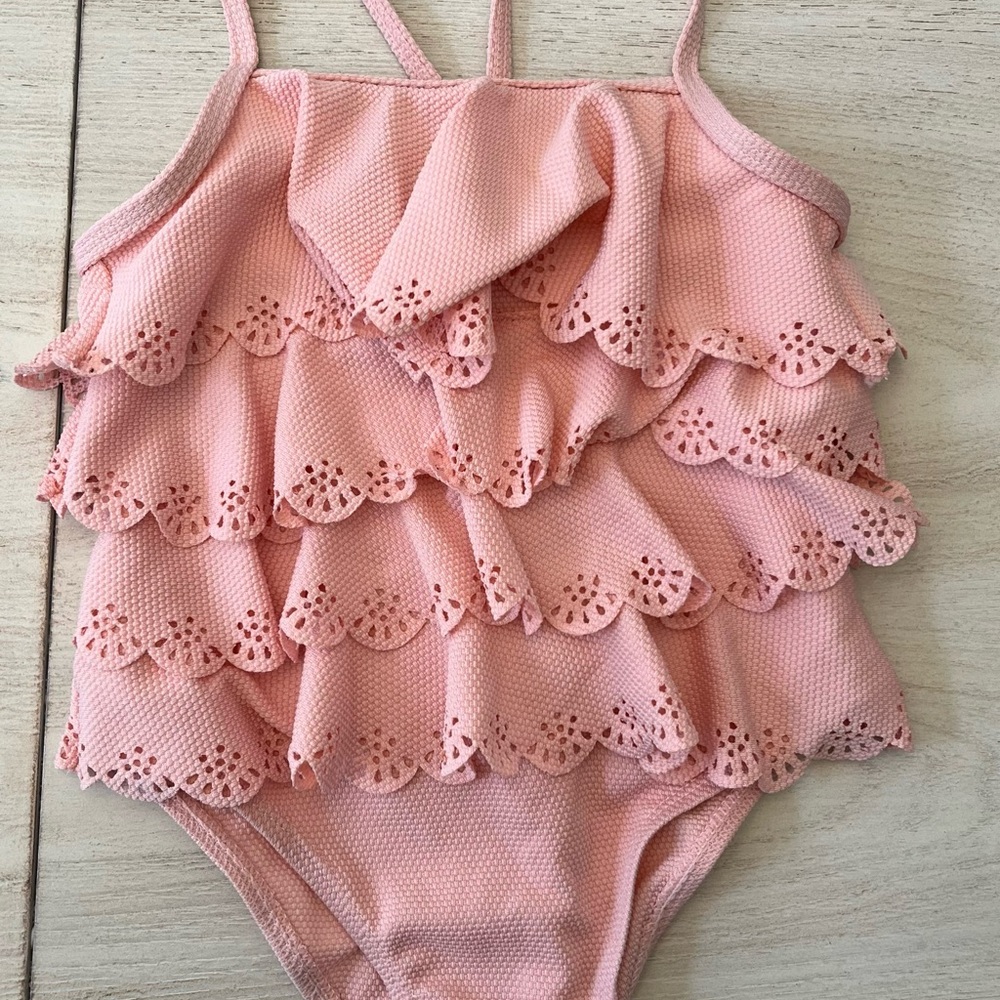 Tartine et Chocolate COLIN MAILLARD Pink Ruffled Swimsuit Size 3. New with tags.
